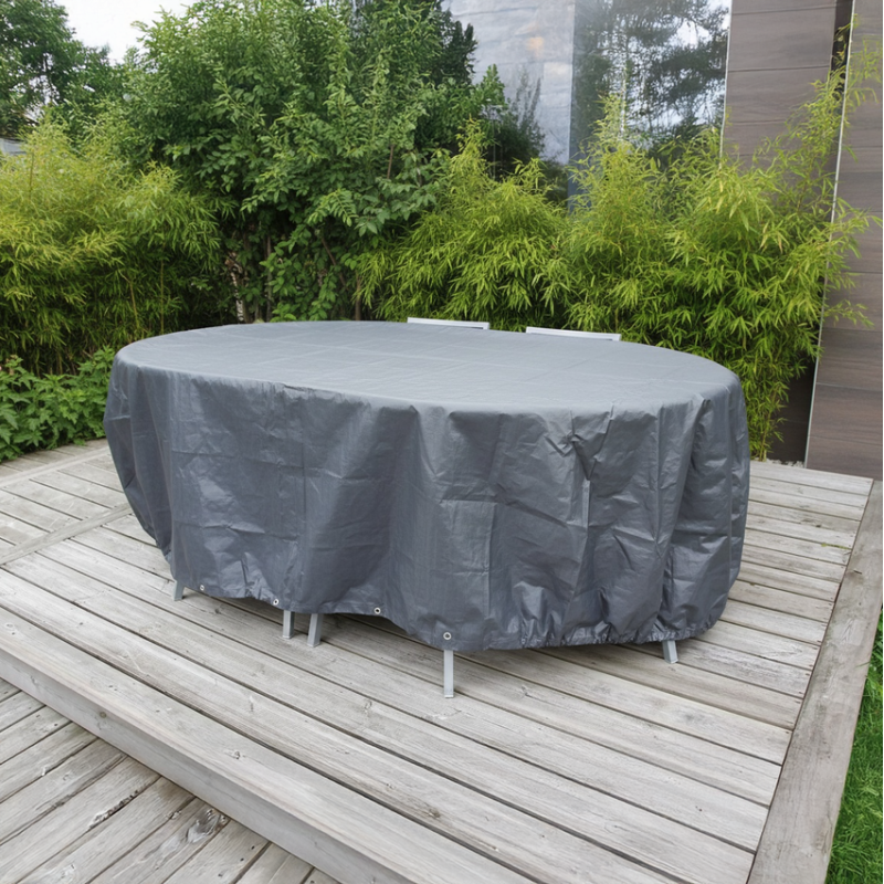 HOUSSE DE PROTECTION INDECHIRABLE TABLE OVALE + CHAISES